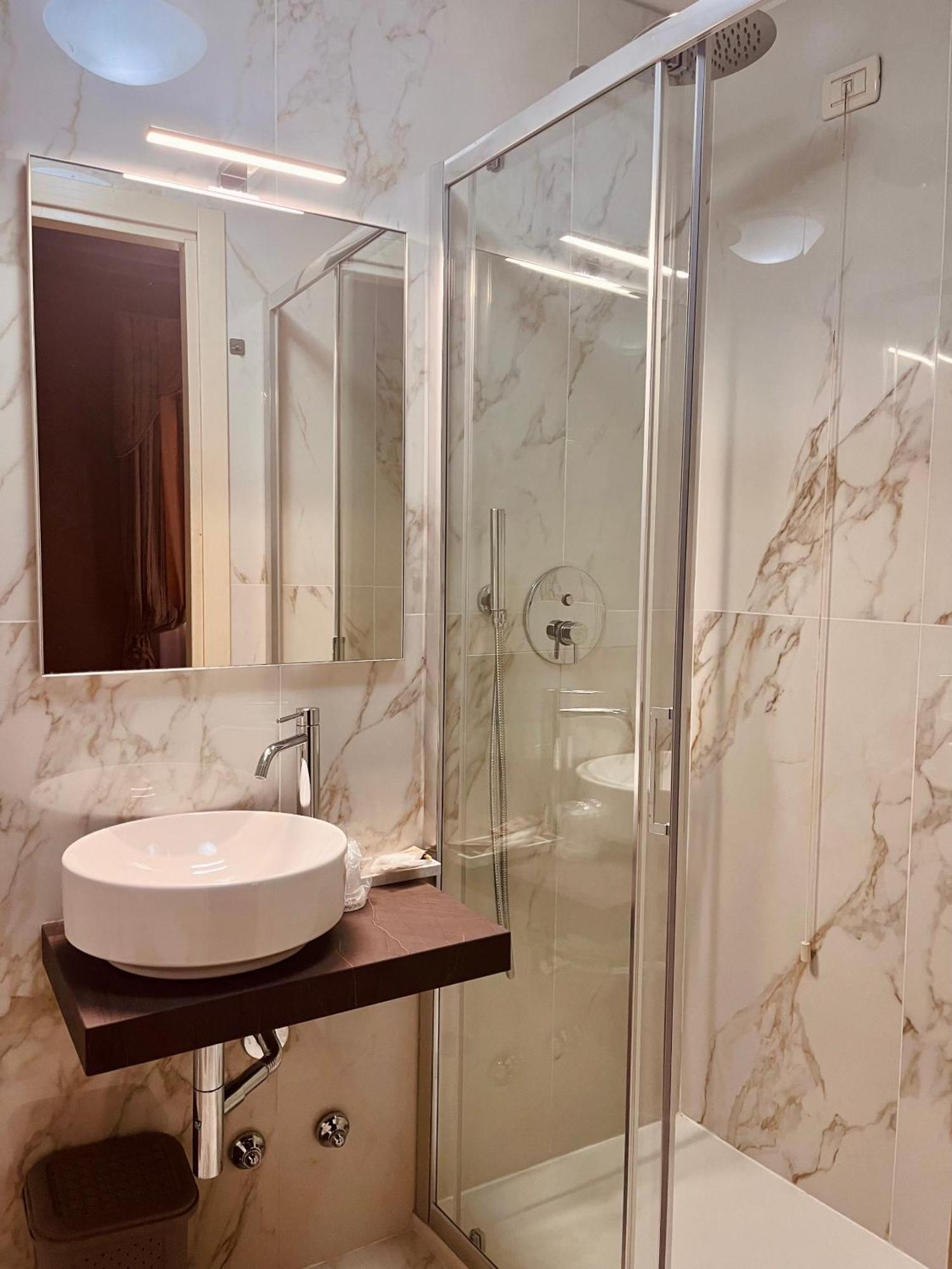 Locanda Correr Venesia Bagian luar foto